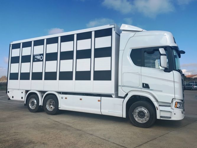 TRANSPORTE ANIMALES (40)